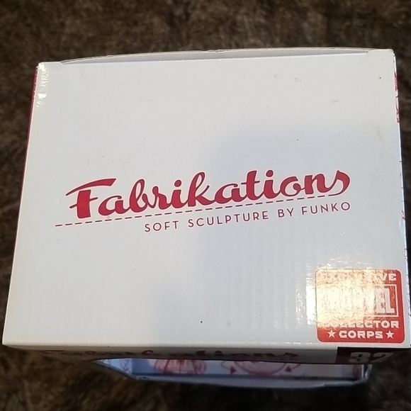 Set of Dorbz Iron Man and Fabrikations Spider Man - Picture 6 of 9